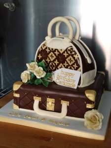 Louis Vuitton handbag cake